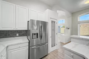 15030 S 47th Way, Phoenix, AZ 85044 - Photo 16