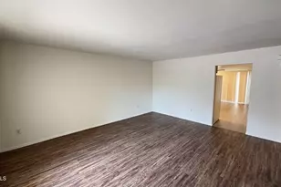 4418 N 53rd Ln, Phoenix, AZ 85031 - Photo 8