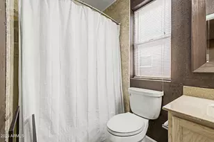 1522 E Beacon Dr, Gilbert, AZ 85234 - Photo 22