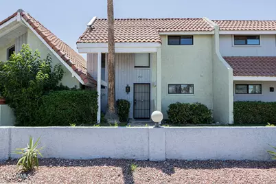 4710 N 10th Place, Phoenix, AZ 85014 - Photo 2