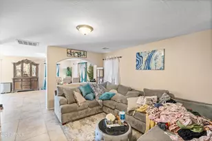 25212 W Cranston Ln, Buckeye, AZ 85326 - Photo 2