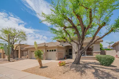 4374 E Lariat Lane, Phoenix, AZ 85050 - Photo 4