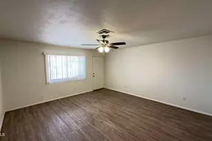 4418 N 53rd Ln, Phoenix, AZ 85031 - Photo 20