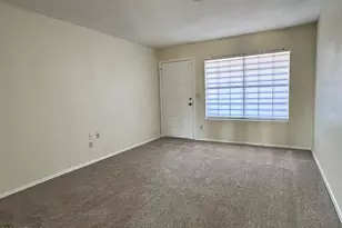 9002 W Malapai Dr, Peoria, AZ 85345 - Photo 2