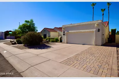 9015 E Windrose Drive, Scottsdale, AZ 85260 - Photo 32