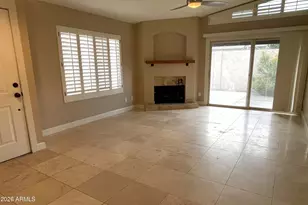 18640 N 44th Pl, Phoenix, AZ 85050 - Photo 2