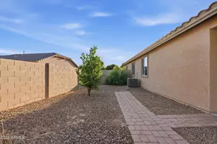 4945 S Twinleaf Dr, Gilbert, AZ 85298 - Photo 34