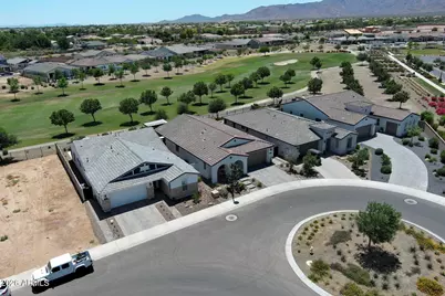 17759 W Guthrie Street, Surprise, AZ 85388 - Photo 4