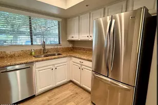 9990 N Scottsdale Rd, Paradise Valley, AZ 85253 - Photo 4
