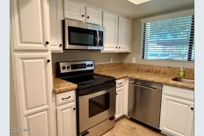9990 N Scottsdale Road #Apt 1003, Paradise Valley, AZ 85253 - Photo 4