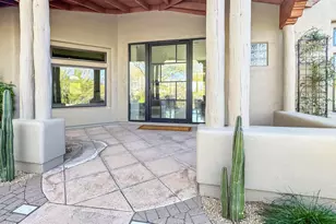 10685 E Cottontail Ln, Scottsdale, AZ 85255 - Photo 4