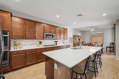 17340 W Gambit Trail, Surprise, AZ 85387 - Photo 8