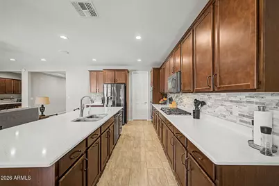 17340 W Gambit Trail, Surprise, AZ 85387 - Photo 10