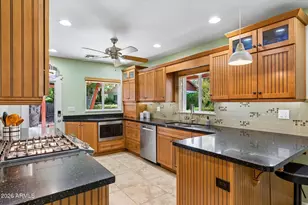 7050 N 8th Ave, Phoenix, AZ 85021 - Photo 18