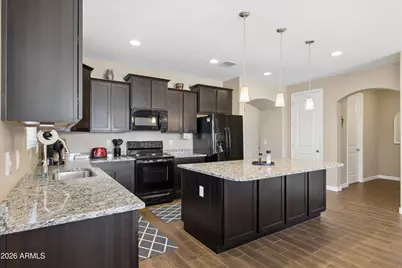 26034 N 137th Avenue, Peoria, AZ 85383 - Photo 10