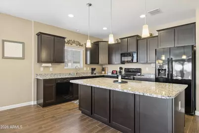 26034 N 137th Avenue, Peoria, AZ 85383 - Photo 10