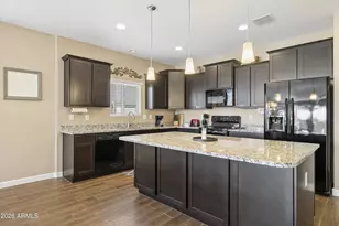 26034 N 137th Ave, Peoria, AZ 85383 - Photo 10