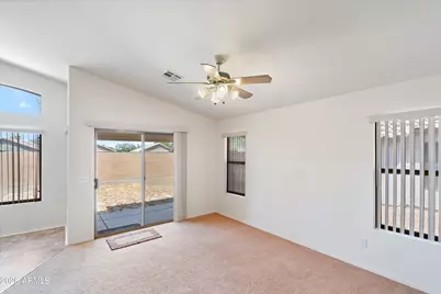 14936 W Maui Lane, Surprise, AZ 85379 - Photo 10