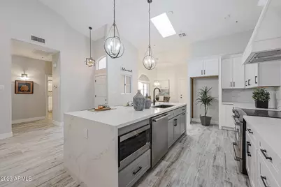 8941 E Maple Drive, Scottsdale, AZ 85255 - Photo 14