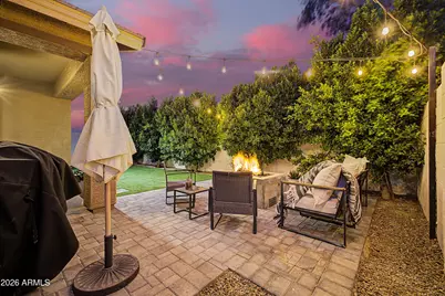 12245 W Rowel Road, Peoria, AZ 85383 - Photo 4