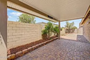 18230 W Louise Dr, Surprise, AZ 85387 - Photo 32