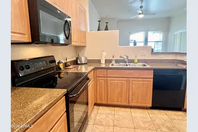 295 N Rural Road #Unit 136, Chandler, AZ 85226 - Photo 12