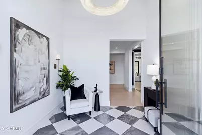 5340 N 32nd Place, Phoenix, AZ 85018 - Photo 4