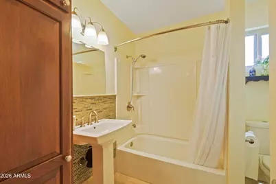 6546 W Surrey Avenue, Glendale, AZ 85304 - Photo 40