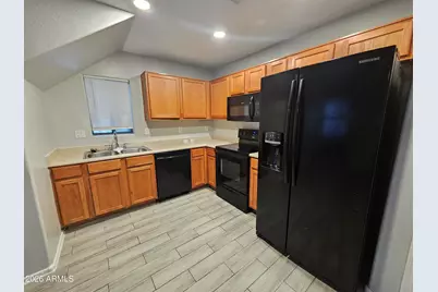7355 N Black Canyon Highway #2, Phoenix, AZ 85021 - Photo 10