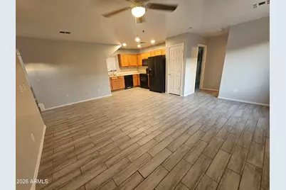 7355 N Black Canyon Highway #2, Phoenix, AZ 85021 - Photo 2