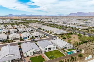 2703 W Seaver Ave, Apache Junction, AZ 85120 - Photo 40