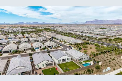2703 W Seaver Avenue, Apache Junction, AZ 85120 - Photo 32