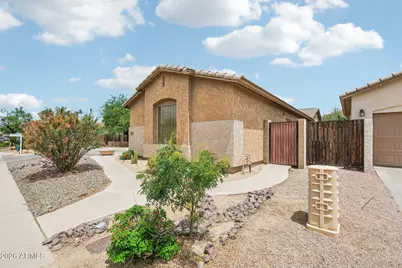 6114 W Hedgehog Place, Phoenix, AZ 85083 - Photo 4