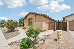 6114 W Hedgehog Pl, Phoenix, AZ 85083 - Photo 4