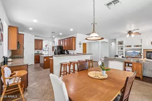 6114 W Hedgehog Pl, Phoenix, AZ 85083 - Photo 10