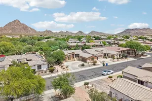 6114 W Hedgehog Pl, Phoenix, AZ 85083 - Photo 42