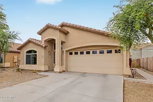 642 W Mesquite Tree Ln, San Tan Valley, AZ 85143 - Photo 4