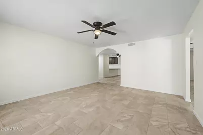 10401 N 43rd Avenue, Phoenix, AZ 85051 - Photo 8