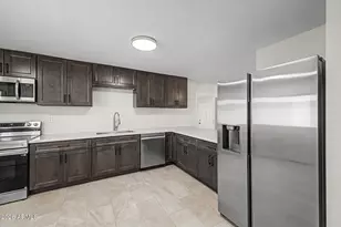 10401 N 43rd Ave, Phoenix, AZ 85051 - Photo 12