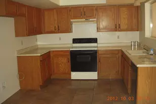 1109 N Oak Ct, Gilbert, AZ 85233 - Photo 2