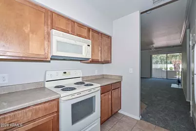 750 E Northern Avenue #1100, Phoenix, AZ 85020 - Photo 6
