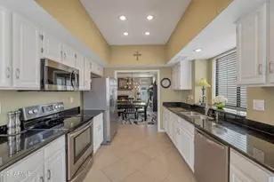 9765 N 80th Pl, Scottsdale, AZ 85258 - Photo 10