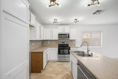 43298 W Blazen Trail, Maricopa, AZ 85138 - Photo 12