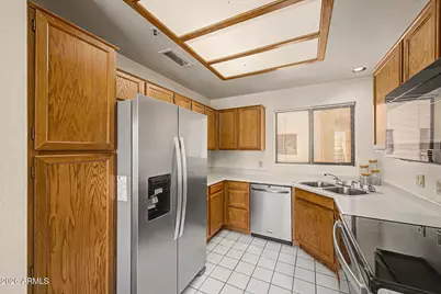 19400 N Westbrook Parkway #232, Peoria, AZ 85382 - Photo 14