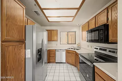 19400 N Westbrook Parkway #232, Peoria, AZ 85382 - Photo 12