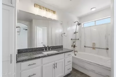 12534 W Woodland Avenue, Avondale, AZ 85323 - Photo 14