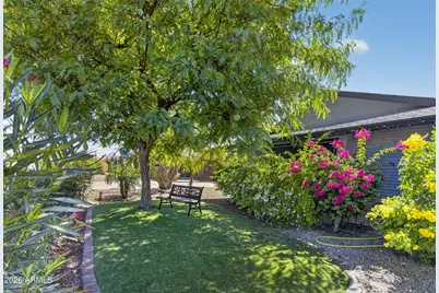 9319 W Glen Oaks Circle, Sun City, AZ 85351 - Photo 4