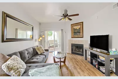 10401 N 52nd Street #105, Paradise Valley, AZ 85253 - Photo 1