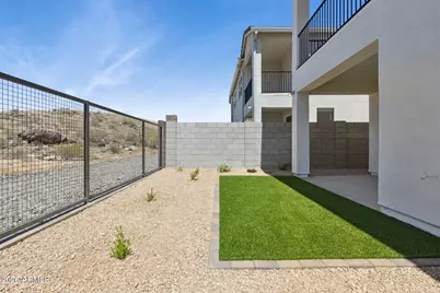 9735 S 12th Street S, Phoenix, AZ 85042 - Photo 28