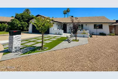 7621 N 48th Drive, Glendale, AZ 85301 - Photo 1